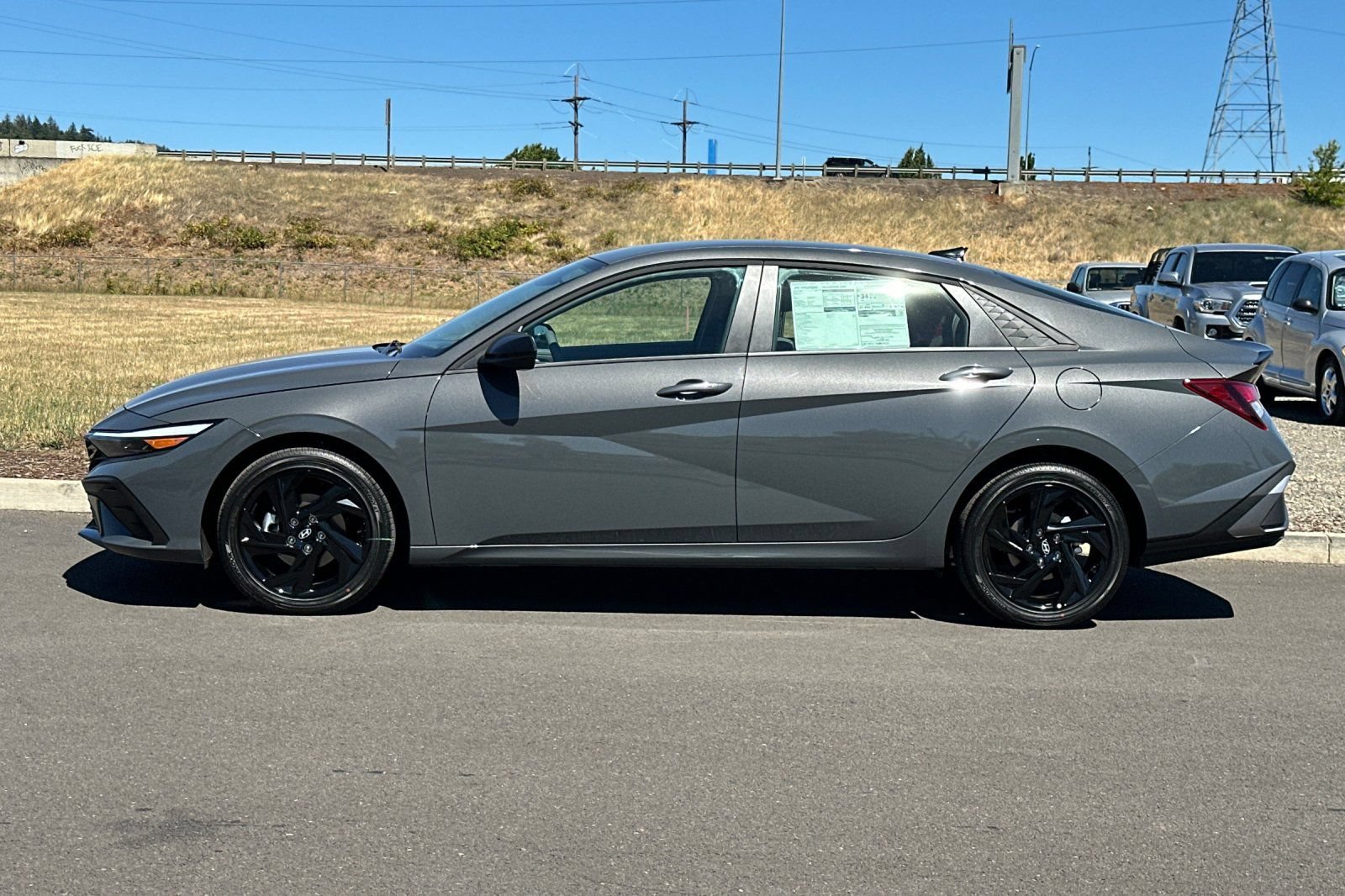 New 2026 Hyundai Elantra Sport FWD image 6