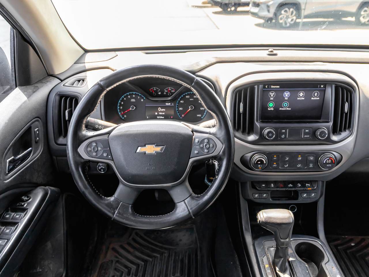 Used 2019 Chevrolet Colorado Z71 AWD/4WD image 11