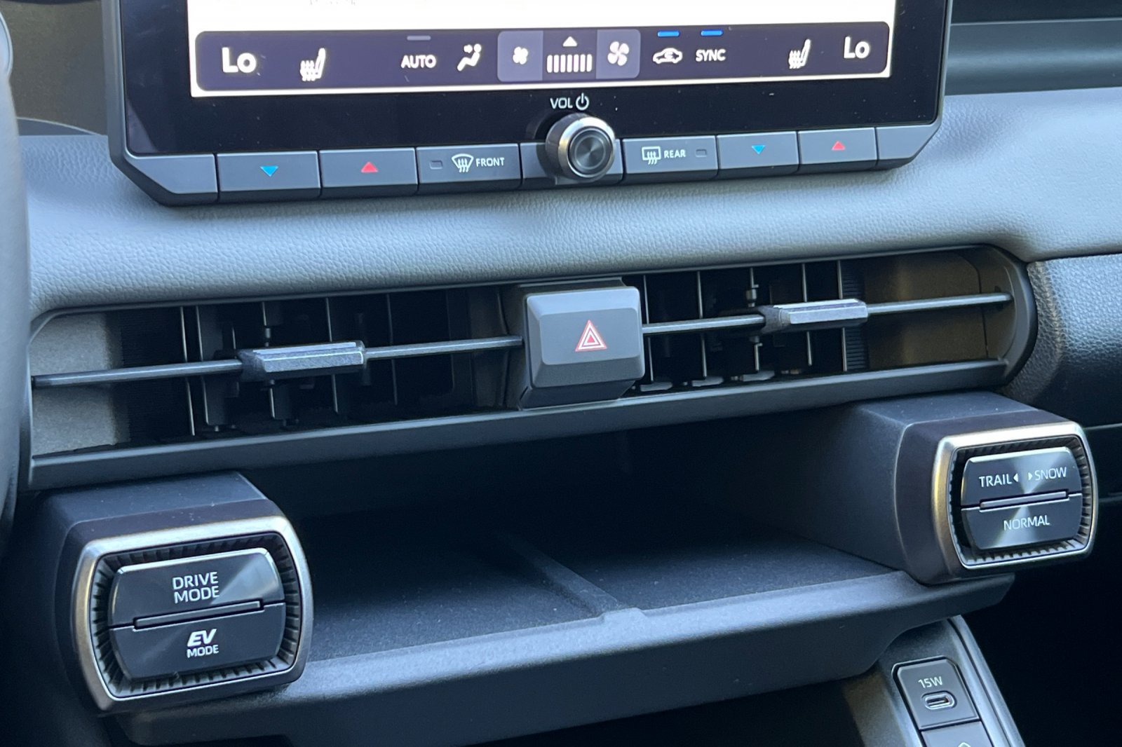 New 2026 Toyota RAV4 SE w/ Weather Package AWD/4WD image 23
