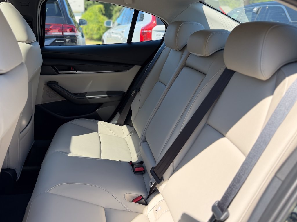 New 2026 MAZDA MAZDA3 2.5 S Sedan w/ Preferred Pkg FWD image 6