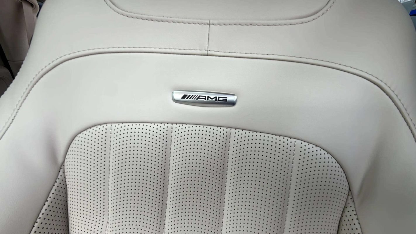 Used 2025 Mercedes-Benz G 63 AMG 4MATIC image 24