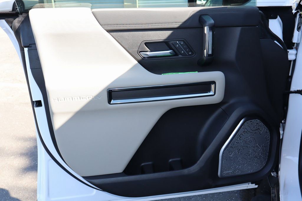 New 2026 GMC Hummer EV SUV image 13