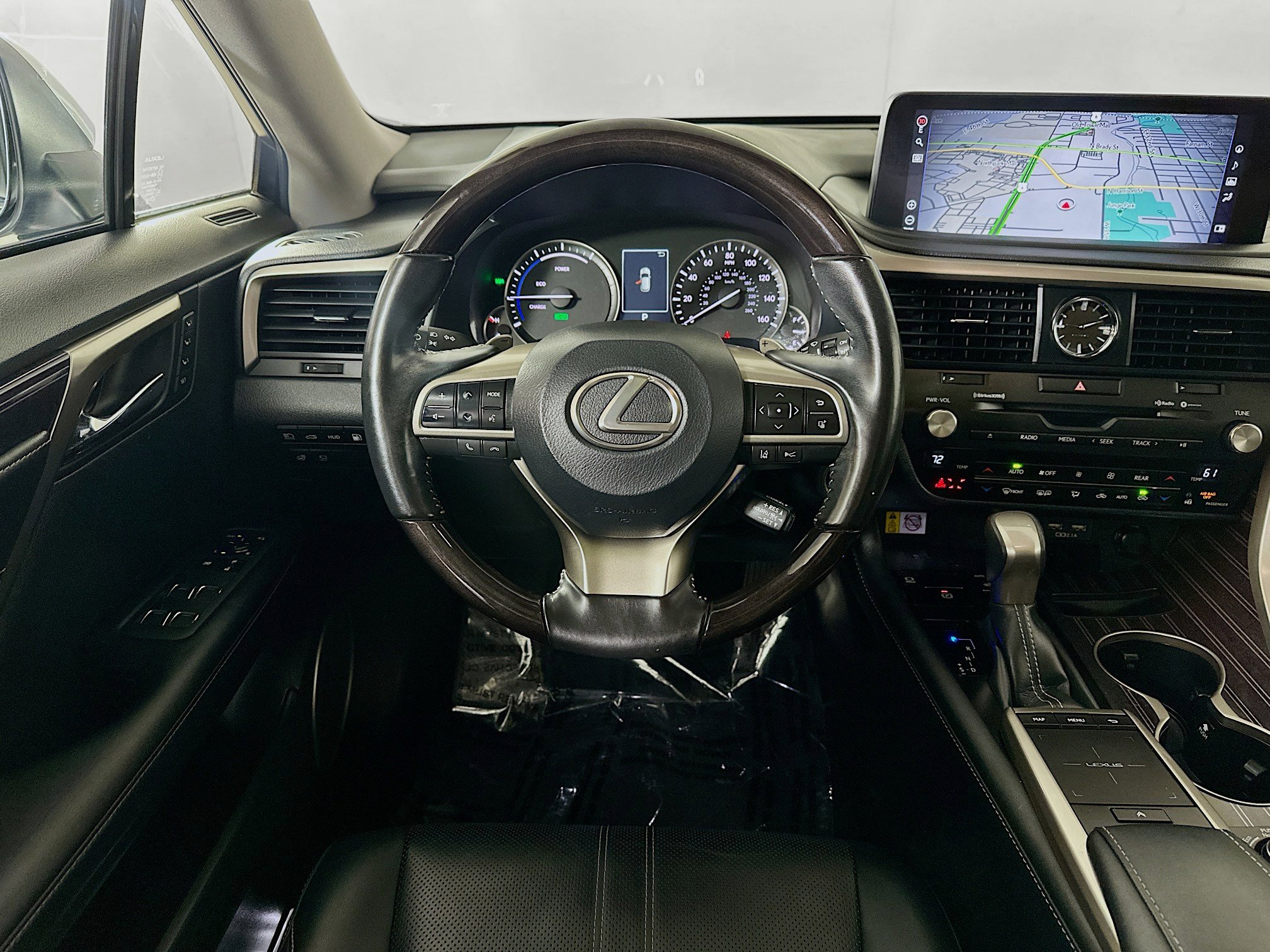 Used 2021 Lexus RX 450hL Luxury w/ Cold Area Package (CK) image 23