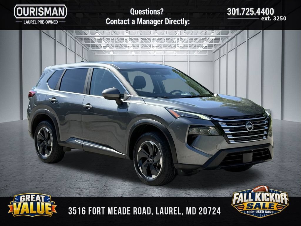 Used 2025 Nissan Rogue SV AWD/4WD image 1