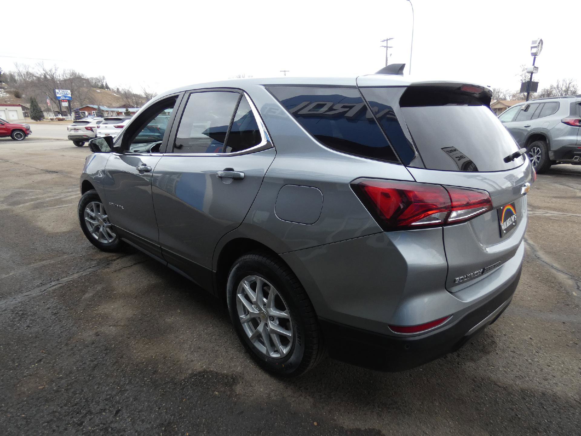 Used 2024 Chevrolet Equinox LT image 11