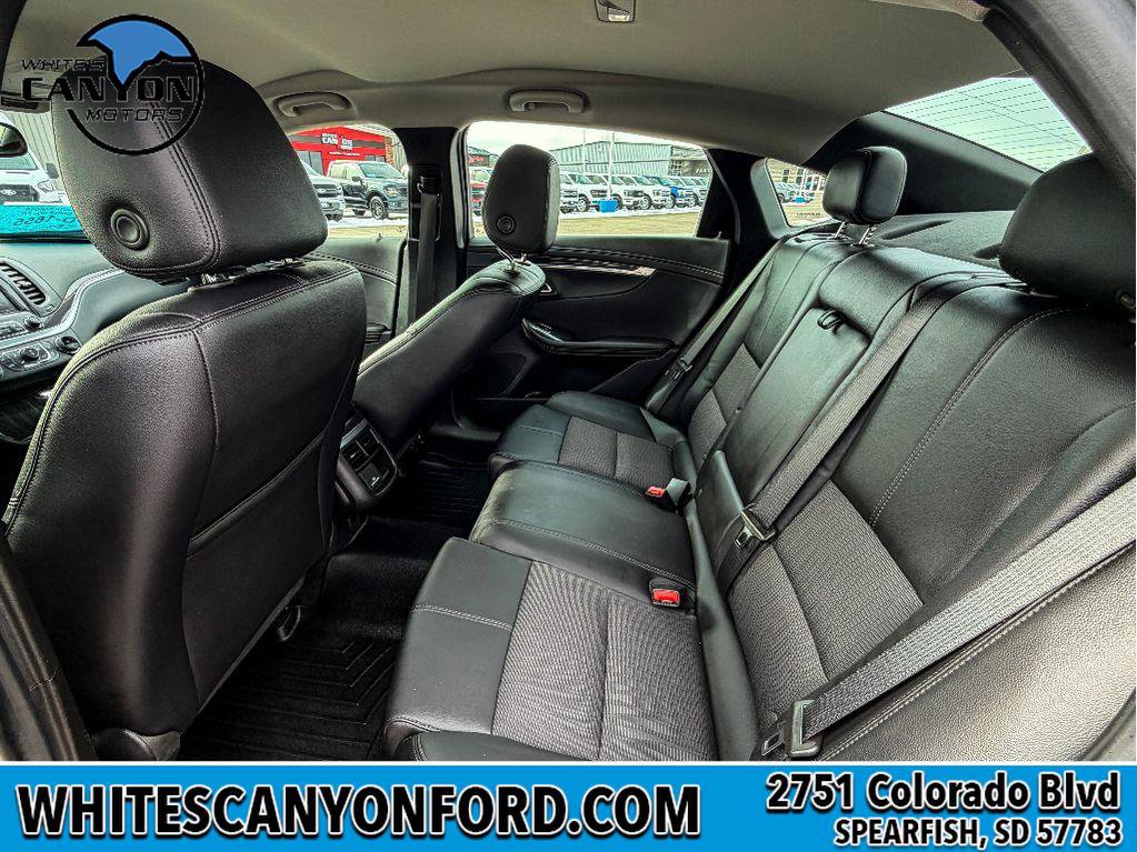 Used 2019 Chevrolet Impala LT w/ LT Convenience Package image 8