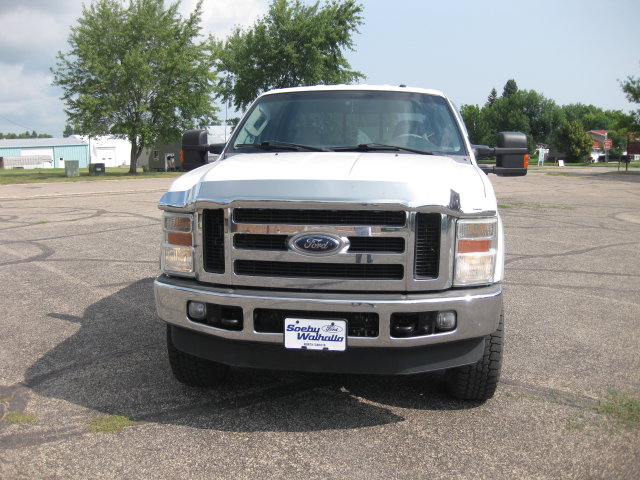 Used 2008 Ford F350 Lariat AWD/4WD image 3