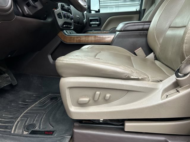 Used 2016 GMC Sierra 2500 SLT w/ Driver Alert Package AWD/4WD image 32