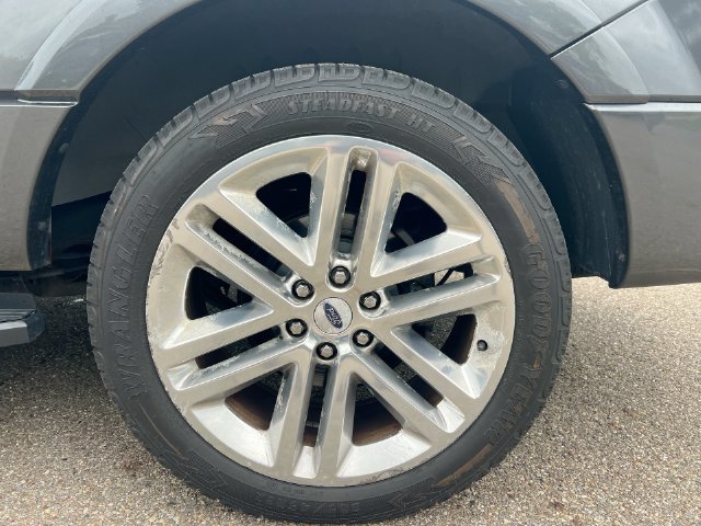 Used 2015 Ford Expedition EL Platinum AWD/4WD image 28