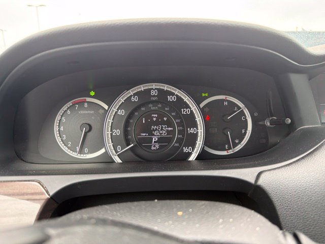 Used 2017 Honda Accord EX-L image 2