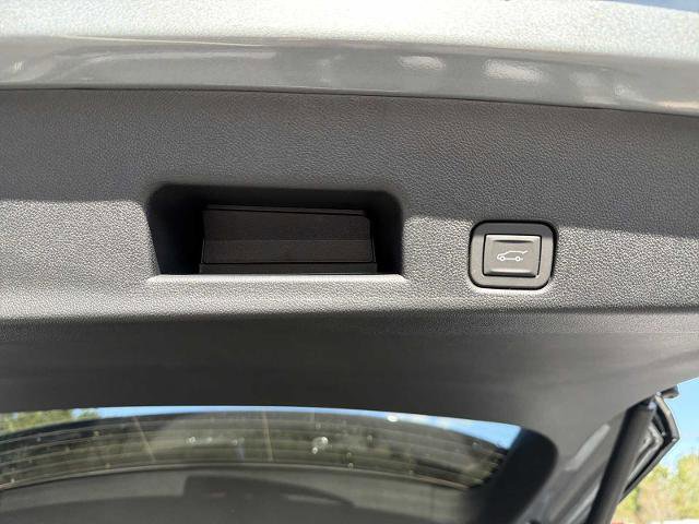 New 2026 Buick Enclave Sport Touring w/ Power Package FWD image 30