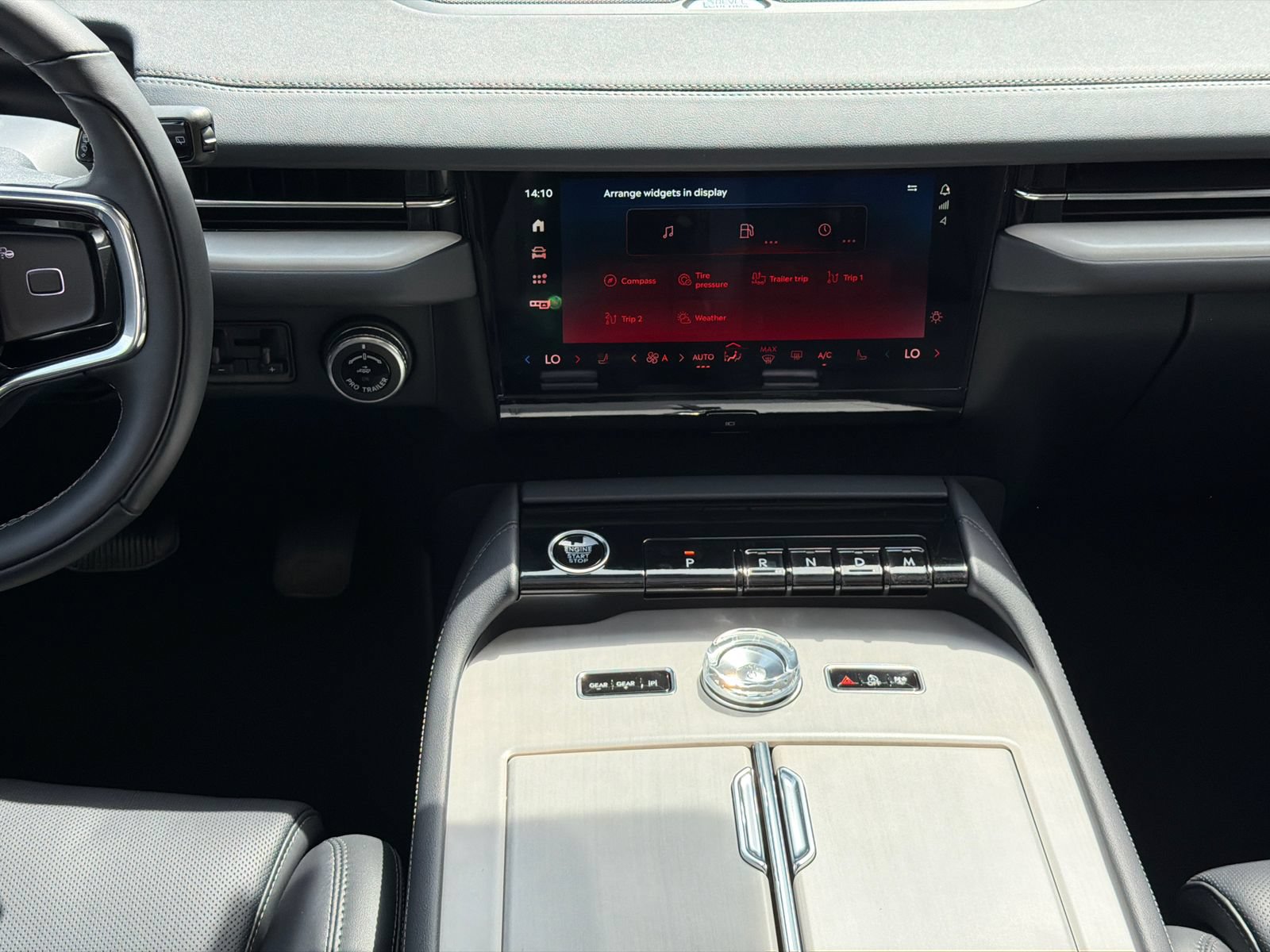 New 2026 Lincoln Navigator Reserve w/ Jet Appearance Package AWD/4WD image 22