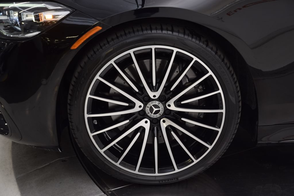 Certified 2022 Mercedes-Benz S 500 4MATIC image 12