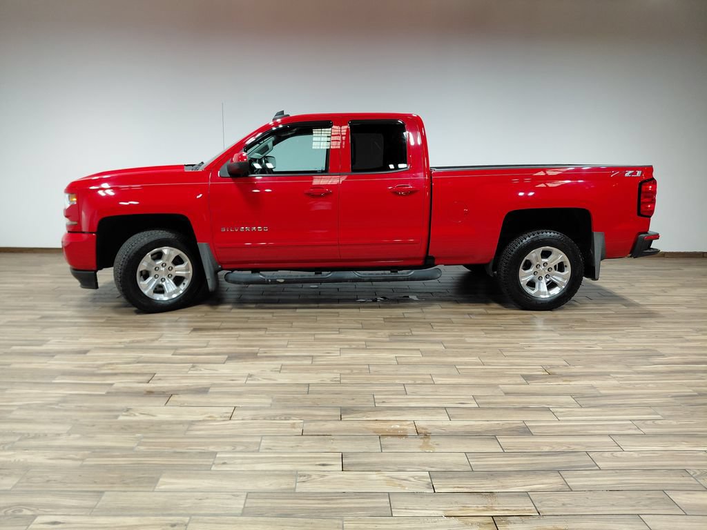 Used 2018 Chevrolet Silverado 1500 LT w/ All Star Edition AWD/4WD image 22
