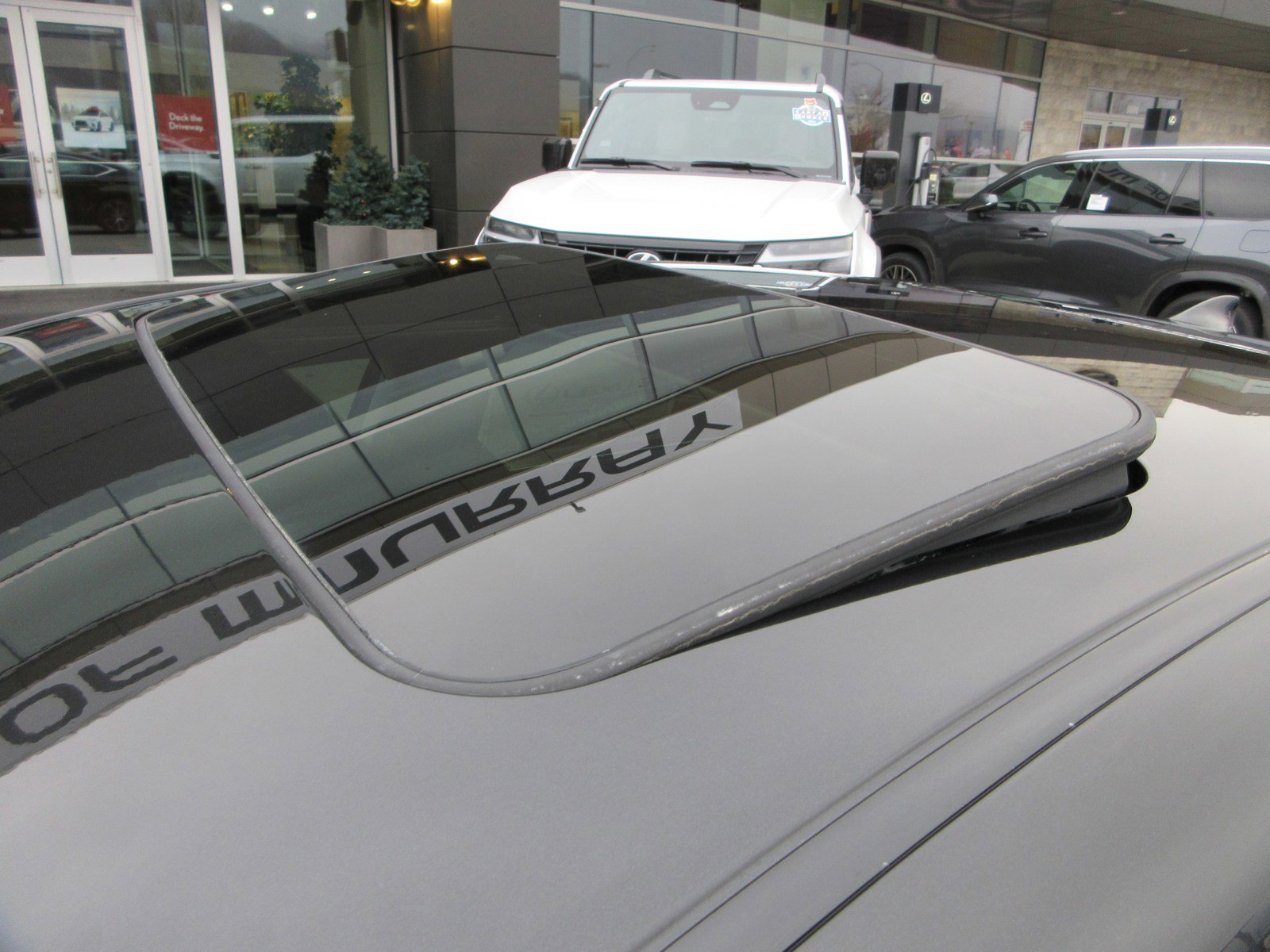 New 2025 Lexus ES 350 w/ Premium Package image 16