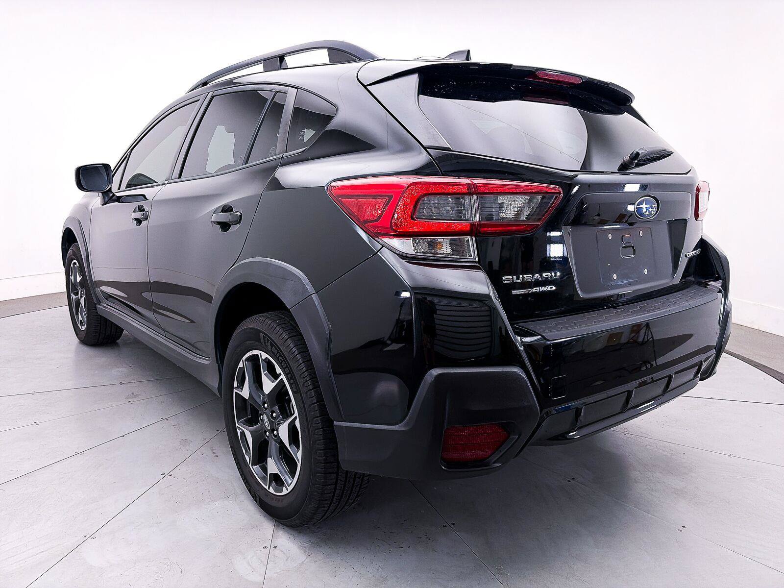 Used 2020 Subaru Crosstrek 2.0i Premium w/ Moonroof Package 2 AWD/4WD image 7