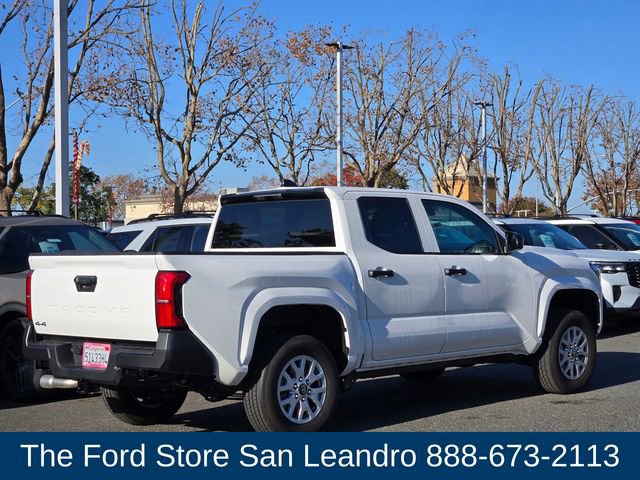 Used 2025 Toyota Tacoma SR image 10