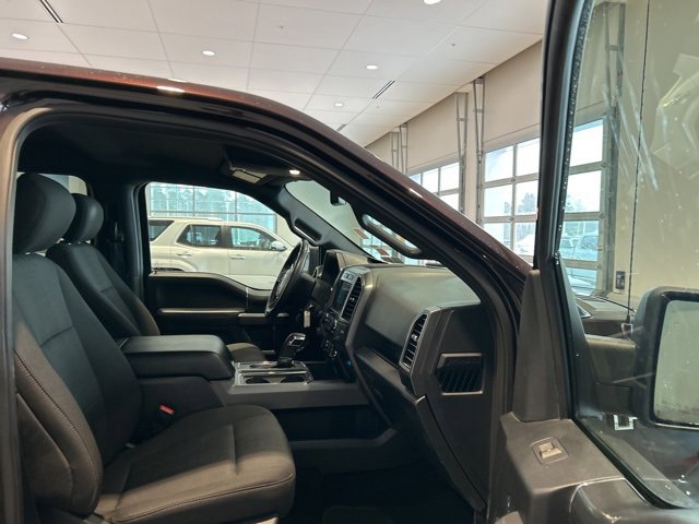 Used 2018 Ford F150 XLT w/ Equipment Group 302A Luxury image 21