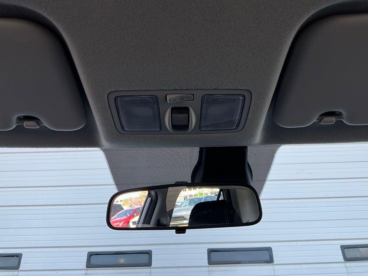 Used 2025 Hyundai Venue SEL image 15