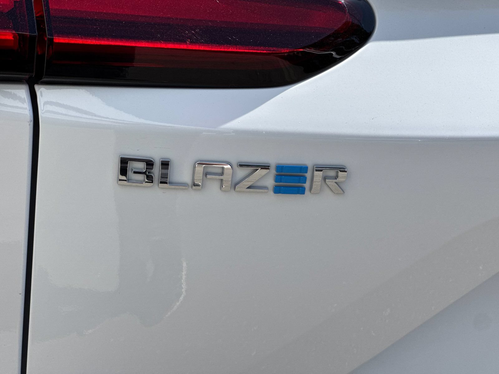 New 2026 Chevrolet Blazer EV LT AWD/4WD image 31