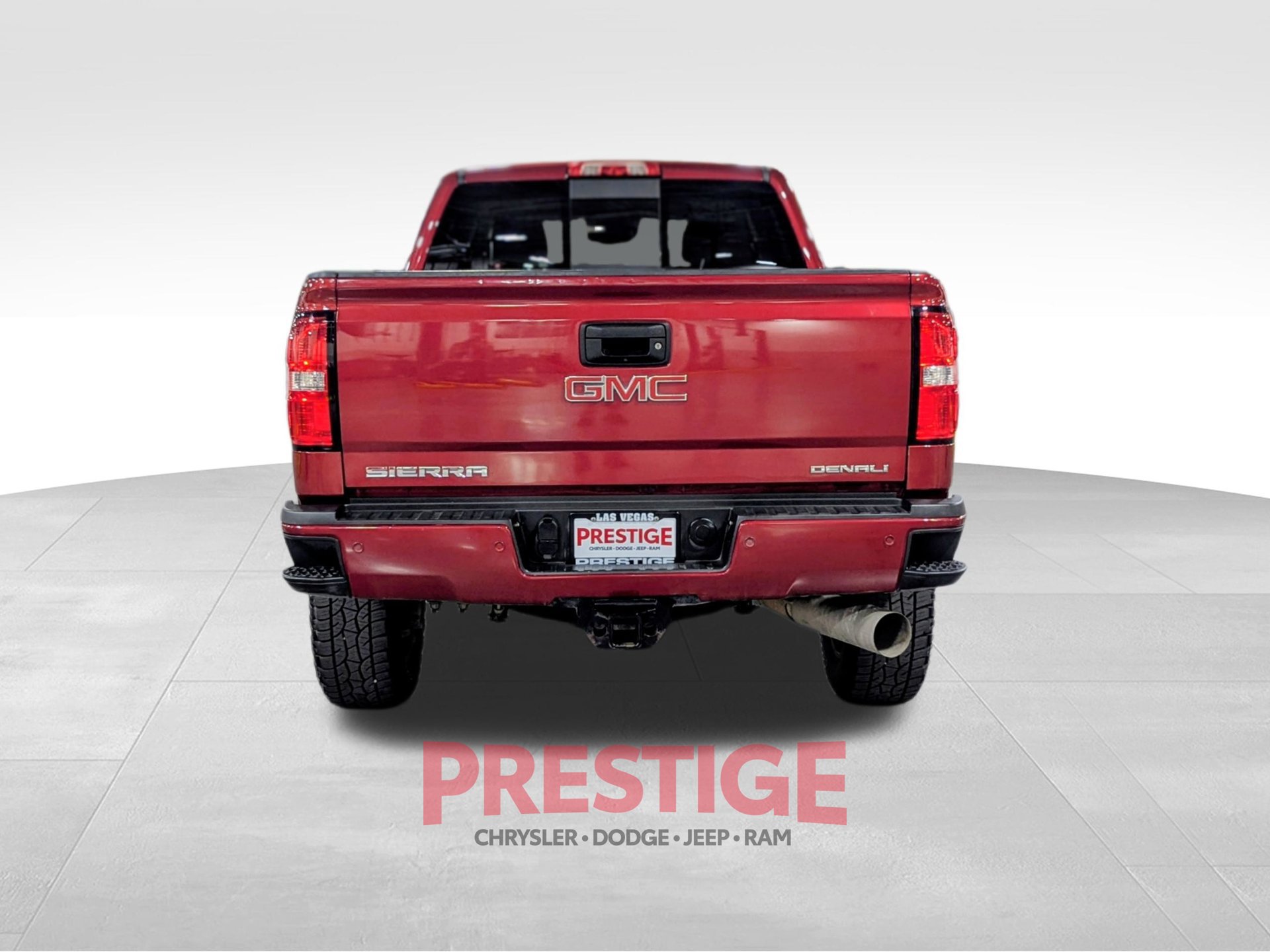 Used 2018 GMC Sierra 3500 Denali w/ Duramax Plus Package AWD/4WD image 11