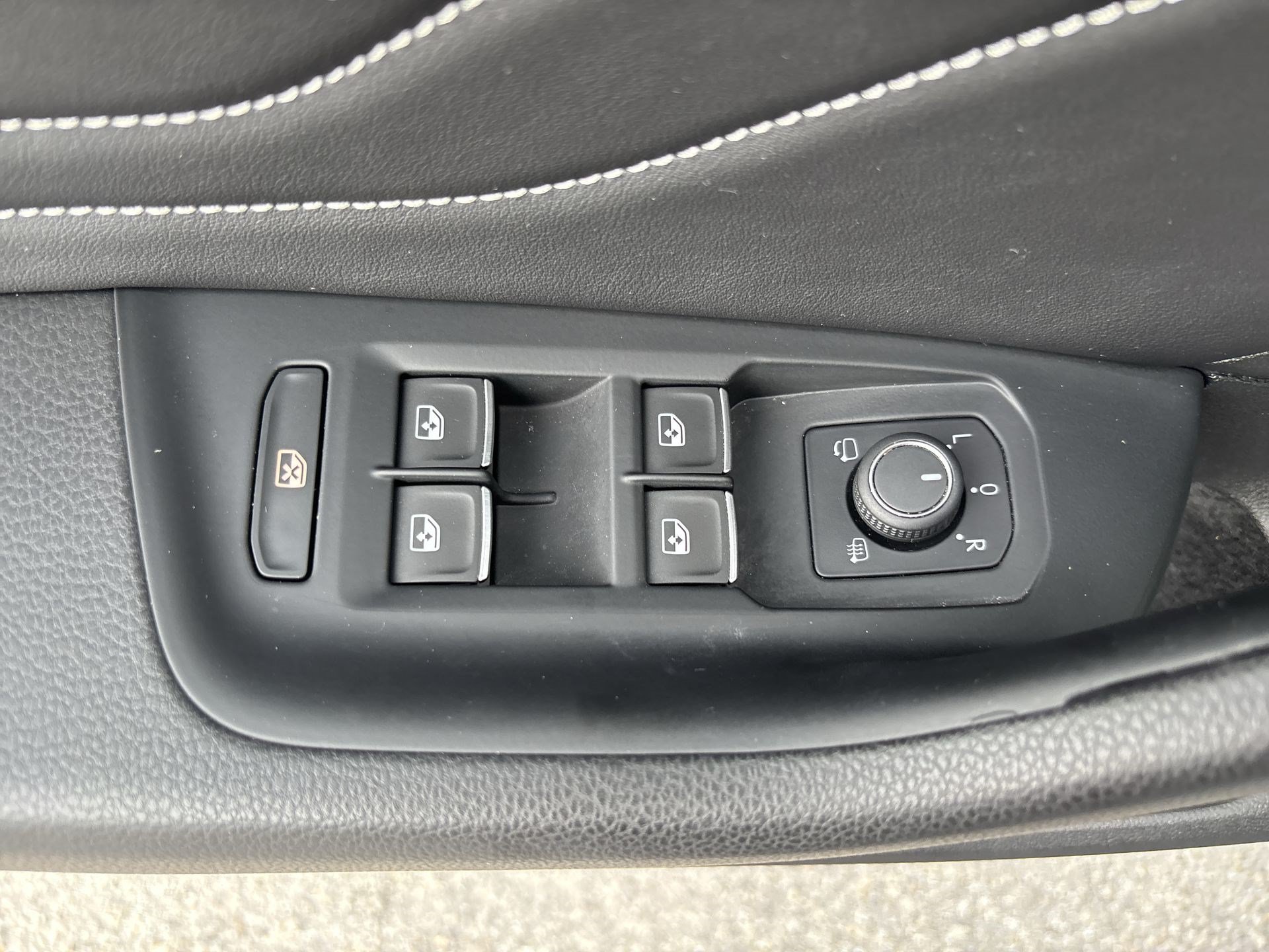 Used 2022 Volkswagen Arteon SEL AWD/4WD image 15