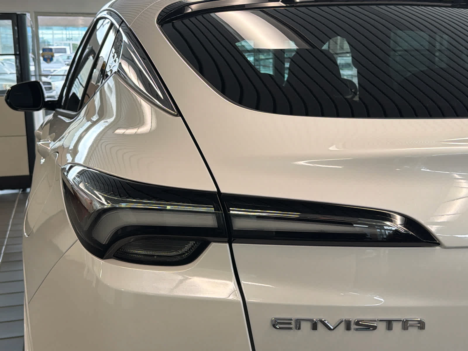 New 2026 Buick Envista Avenir FWD image 33