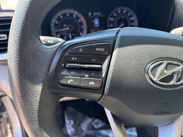 Used 2020 Hyundai Venue SEL image 22