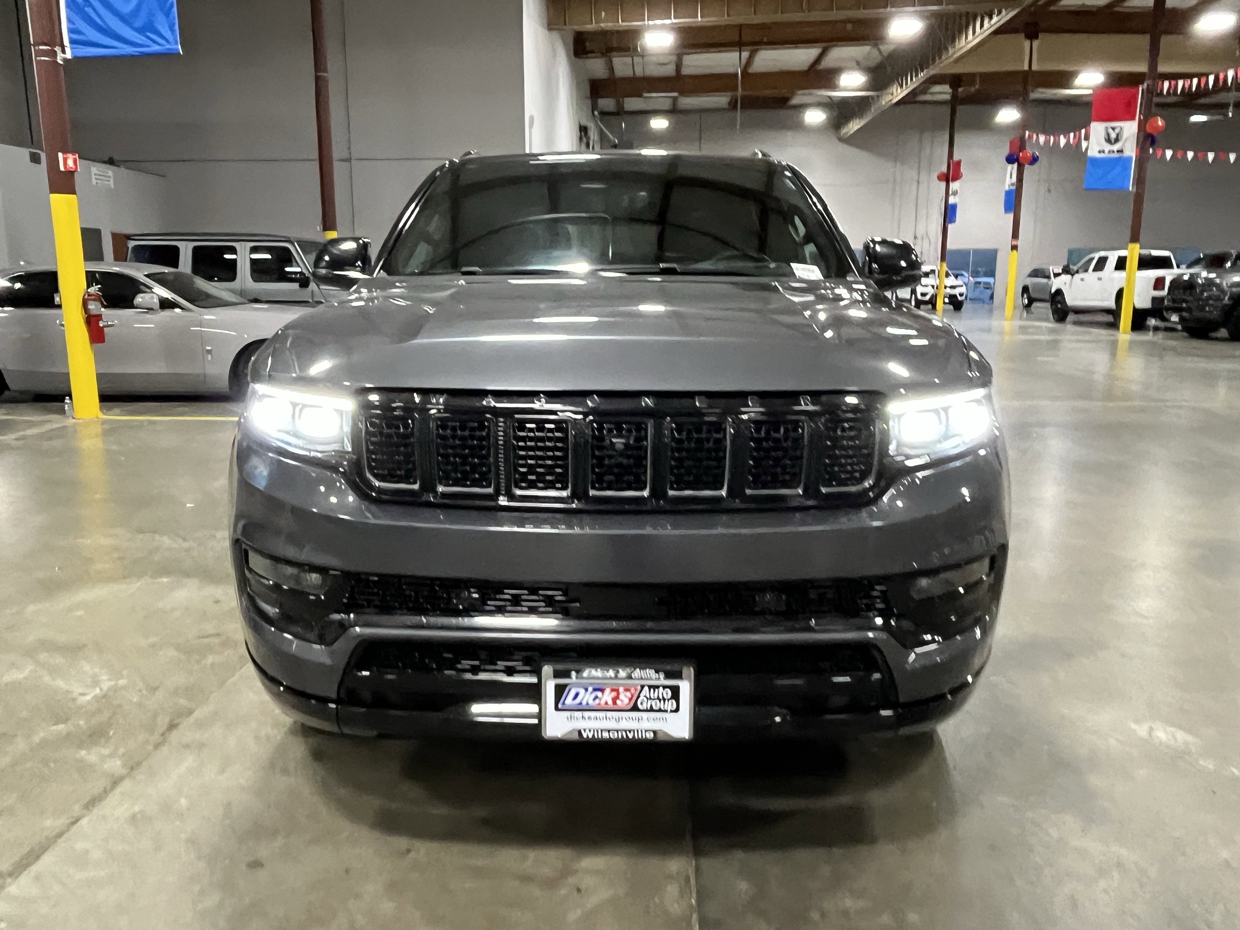 Used 2024 Jeep Grand Wagoneer L Series II w/ Quick Order Packagew 28T image 8