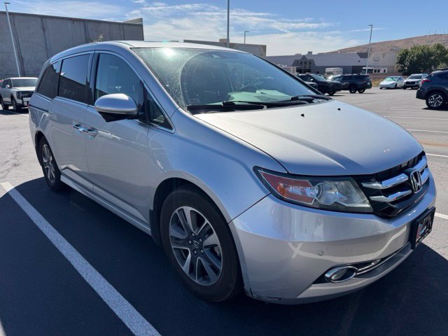 Used 2015 Honda Odyssey Touring image 2