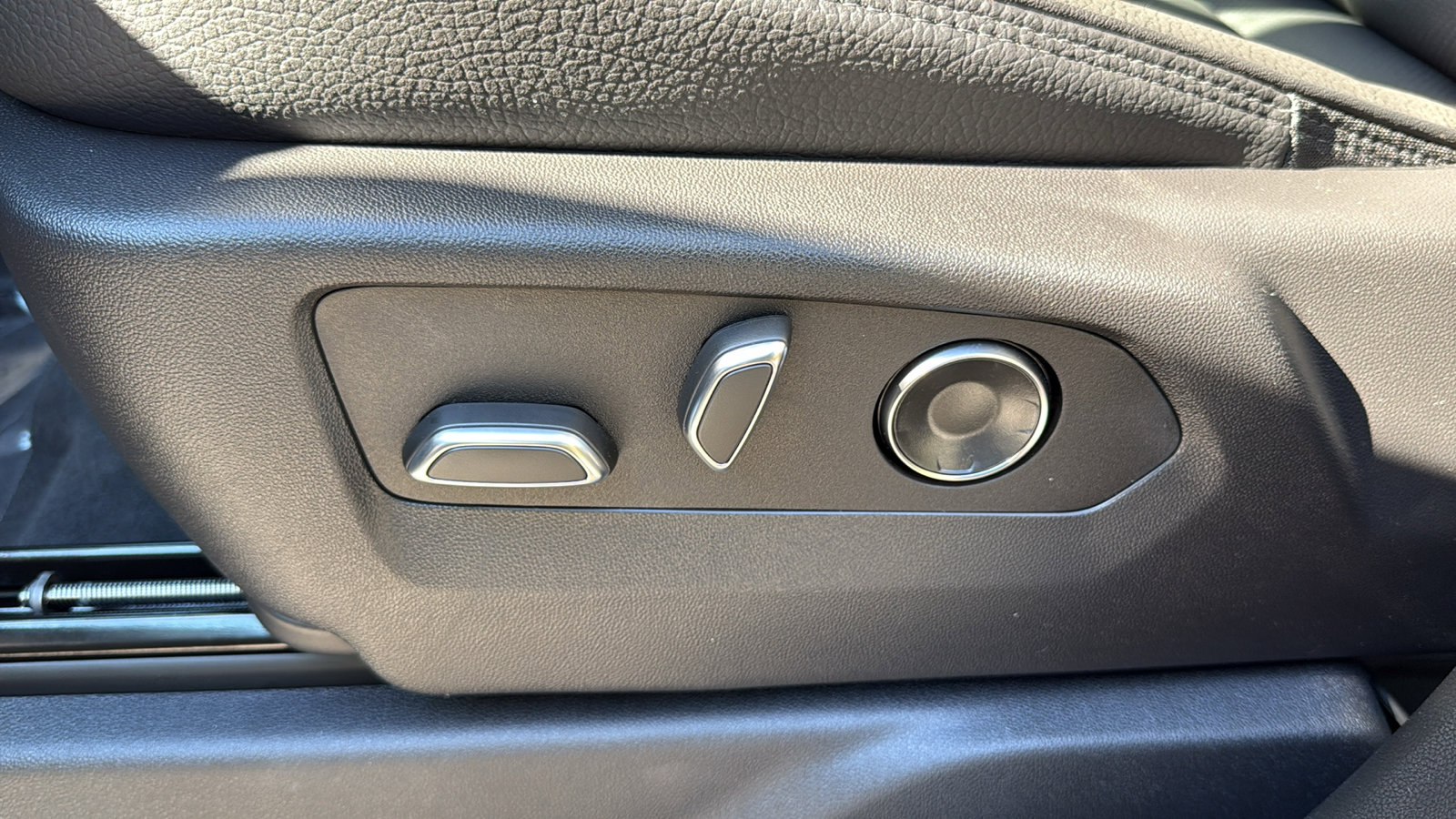 New 2026 GMC Sierra 1500 Denali w/ Denali Reserve Package image 9