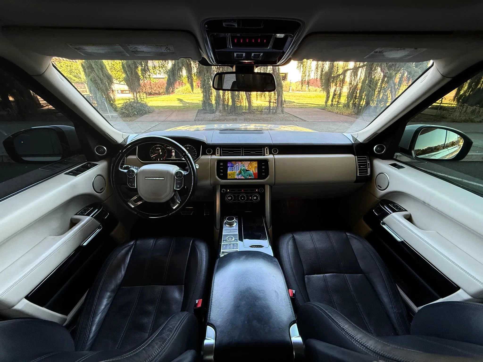 Used 2014 Land Rover Range Rover Supercharged image 96