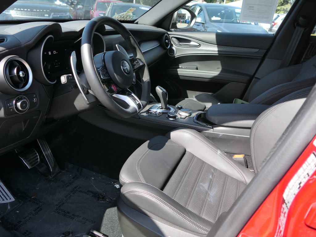 Used 2024 Alfa Romeo Stelvio Quadrifoglio w/ Active Assist Plus Package AWD/4WD image 8