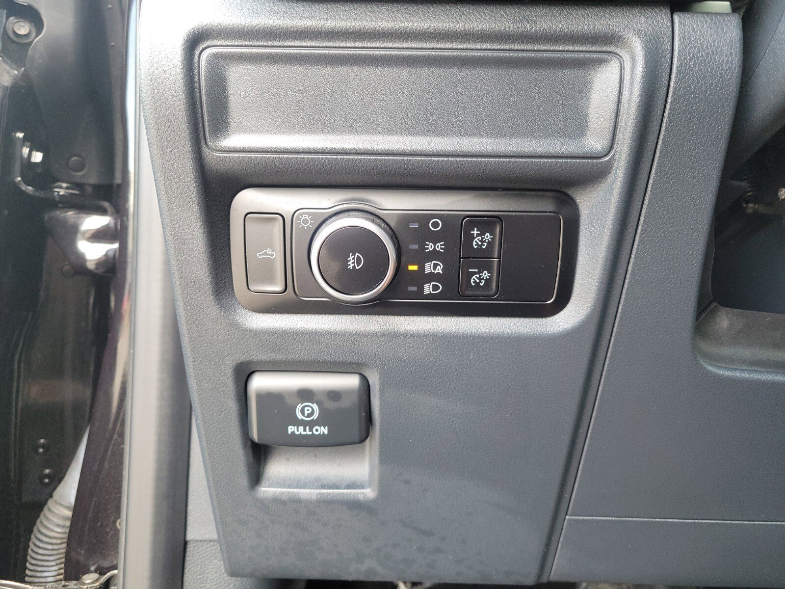 Certified 2024 Ford F150 STX image 24