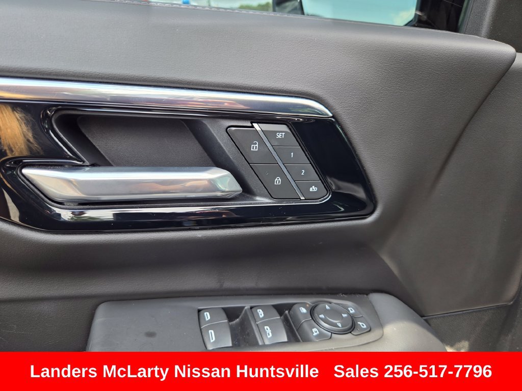 Used 2025 Chevrolet Tahoe Z71 w/ Z71 Off-Road Package AWD/4WD image 27