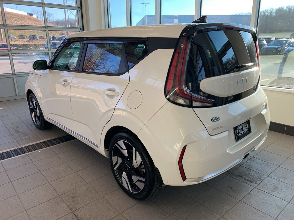Used 2025 Kia Soul GT-Line image 14
