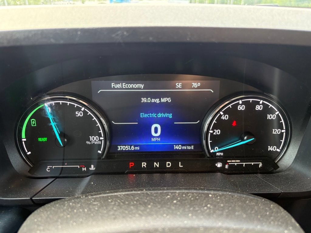 Used 2024 Ford Maverick Lariat FWD image 17