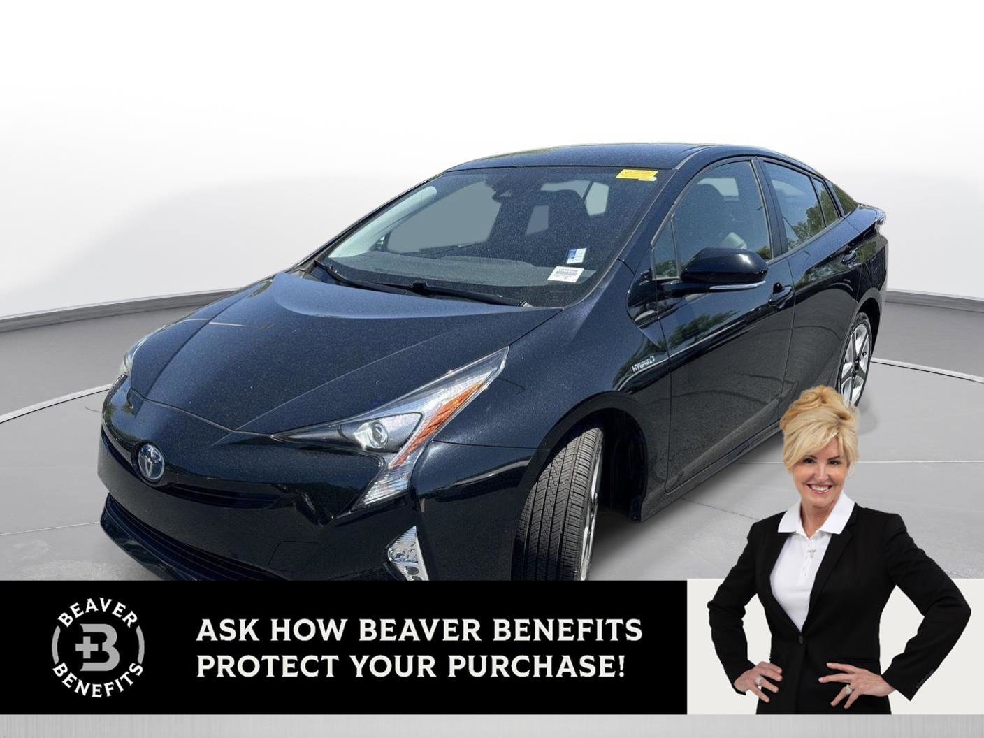 Used 2017 Toyota Prius Three Touring FWD image 1
