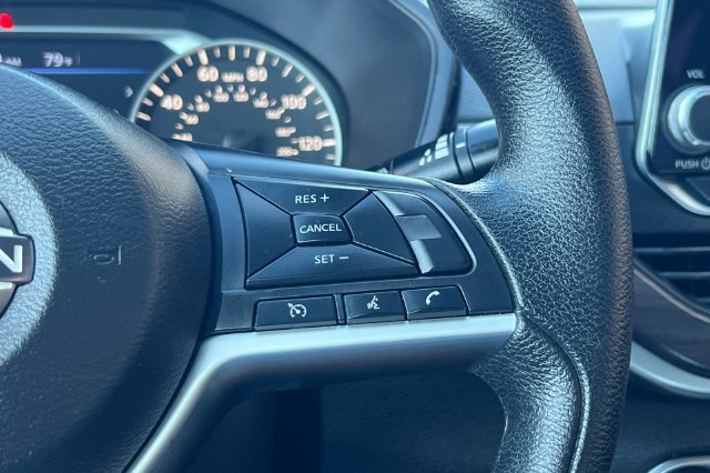 Used 2024 Nissan Altima 2.5 SV FWD image 27