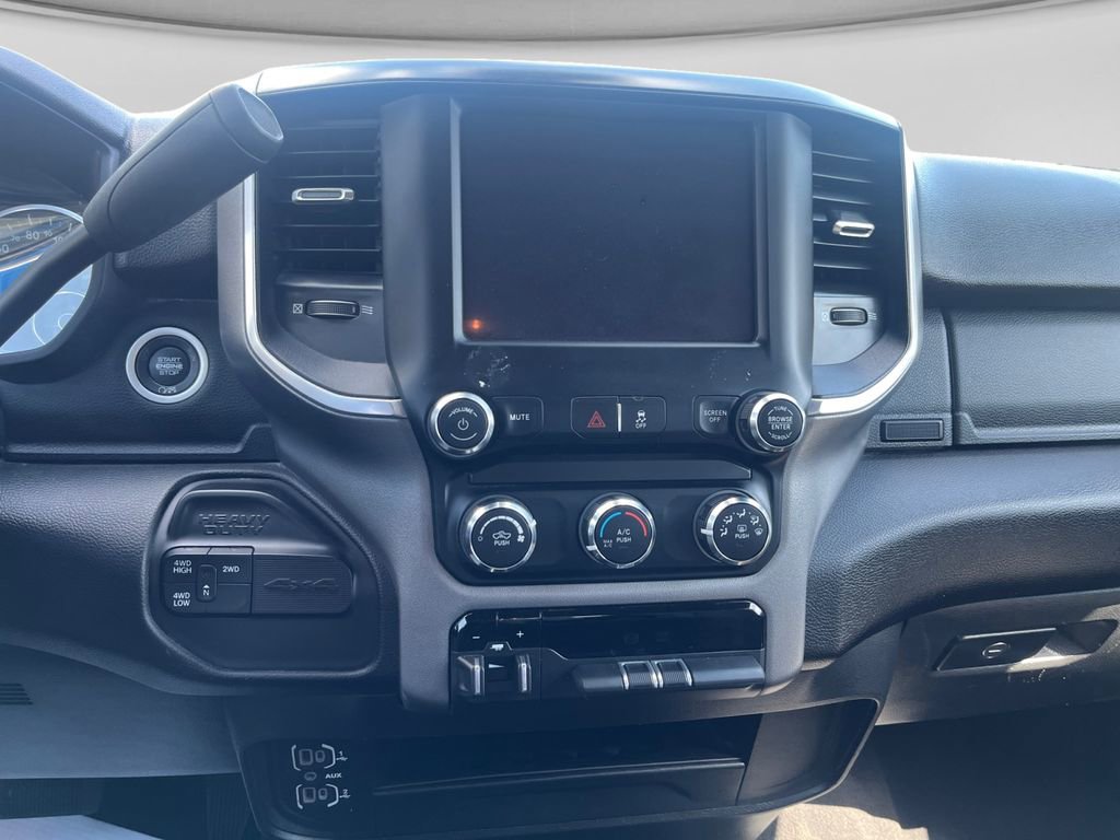 Used 2024 RAM 2500 Big Horn AWD/4WD image 13