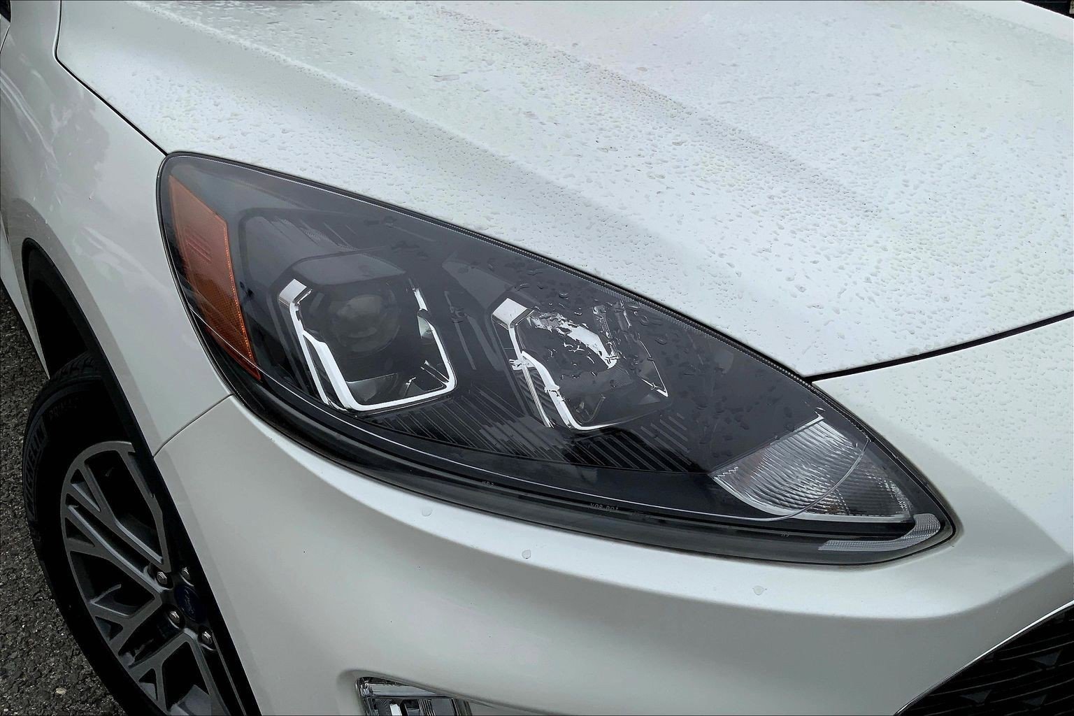 Used 2022 Ford Escape SEL image 25