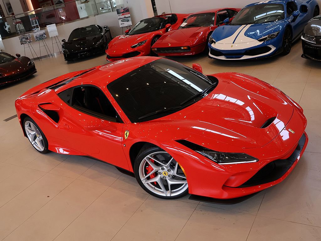 Certified 2021 Ferrari F8 Tributo RWD image 10