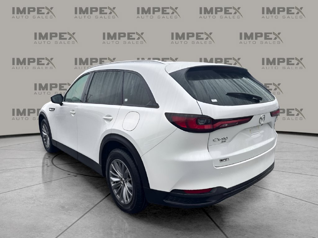 Used 2024 MAZDA CX-90 Plug-In Hybrid w/ Preferred AWD/4WD image 2