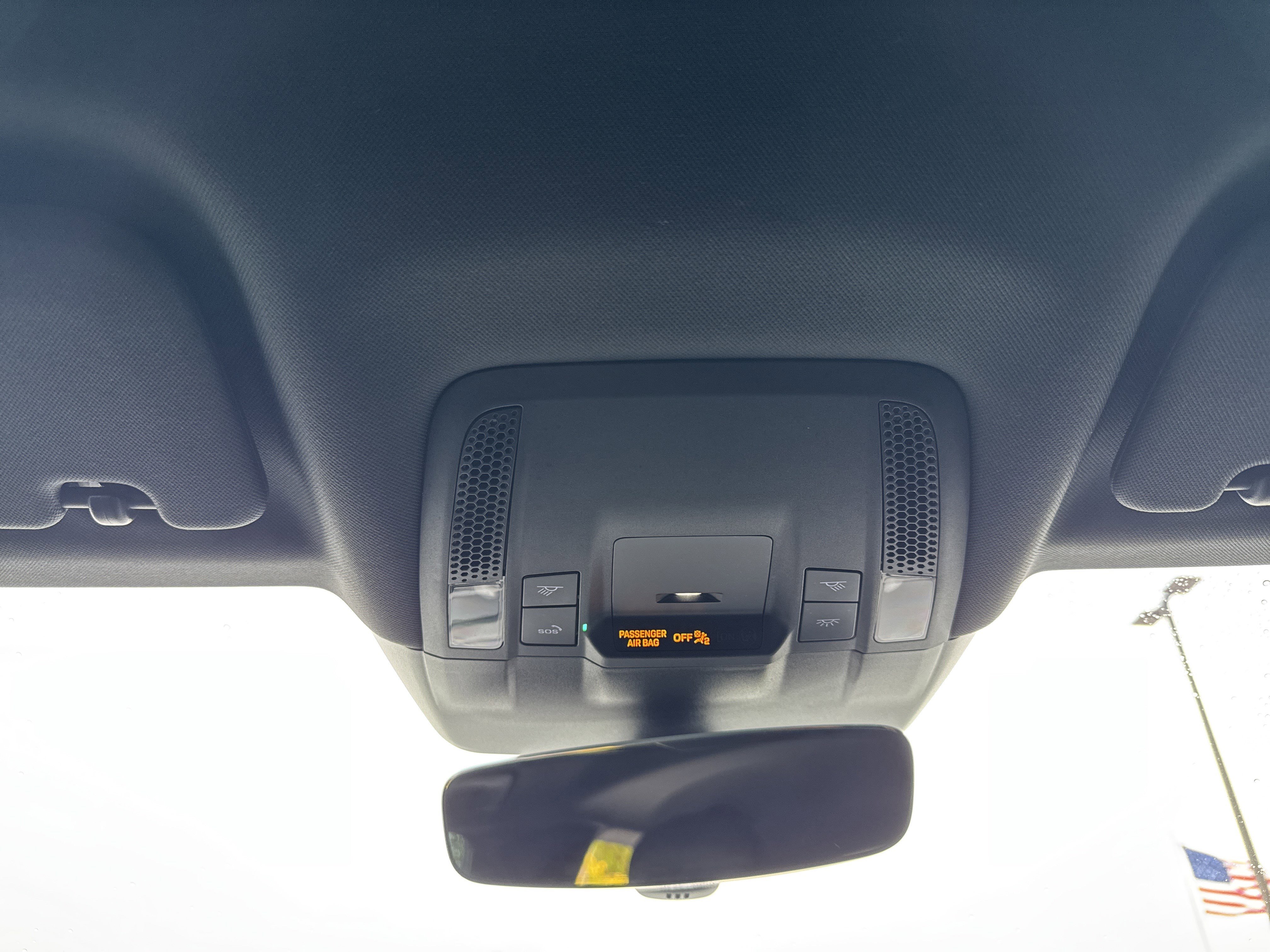 Used 2022 Porsche Taycan RWD image 27