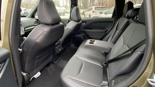 Used 2025 Subaru Forester Limited image 32