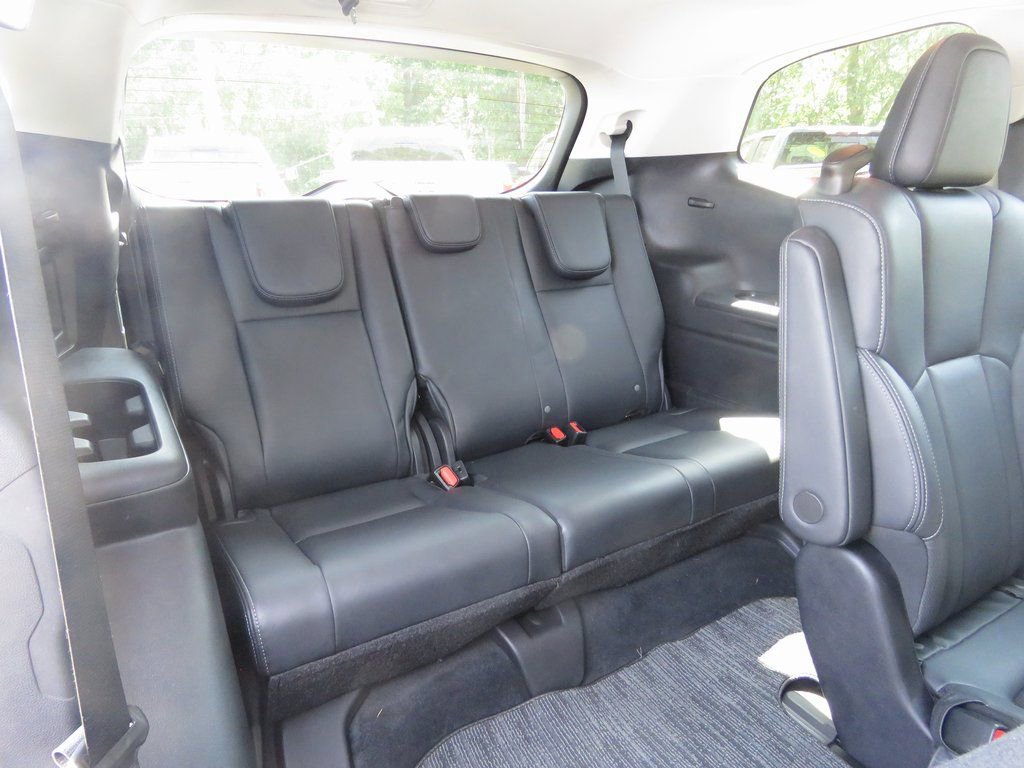 Used 2022 Subaru Ascent Limited image 18