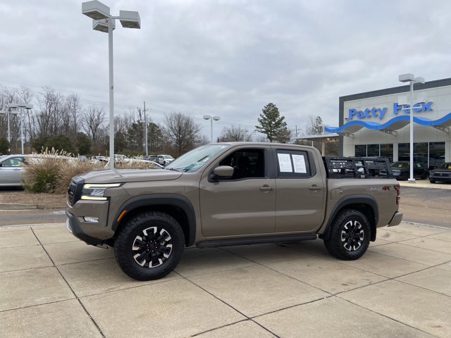 Used 2023 Nissan Frontier PRO-4X w/ Pro Convenience Package image 5