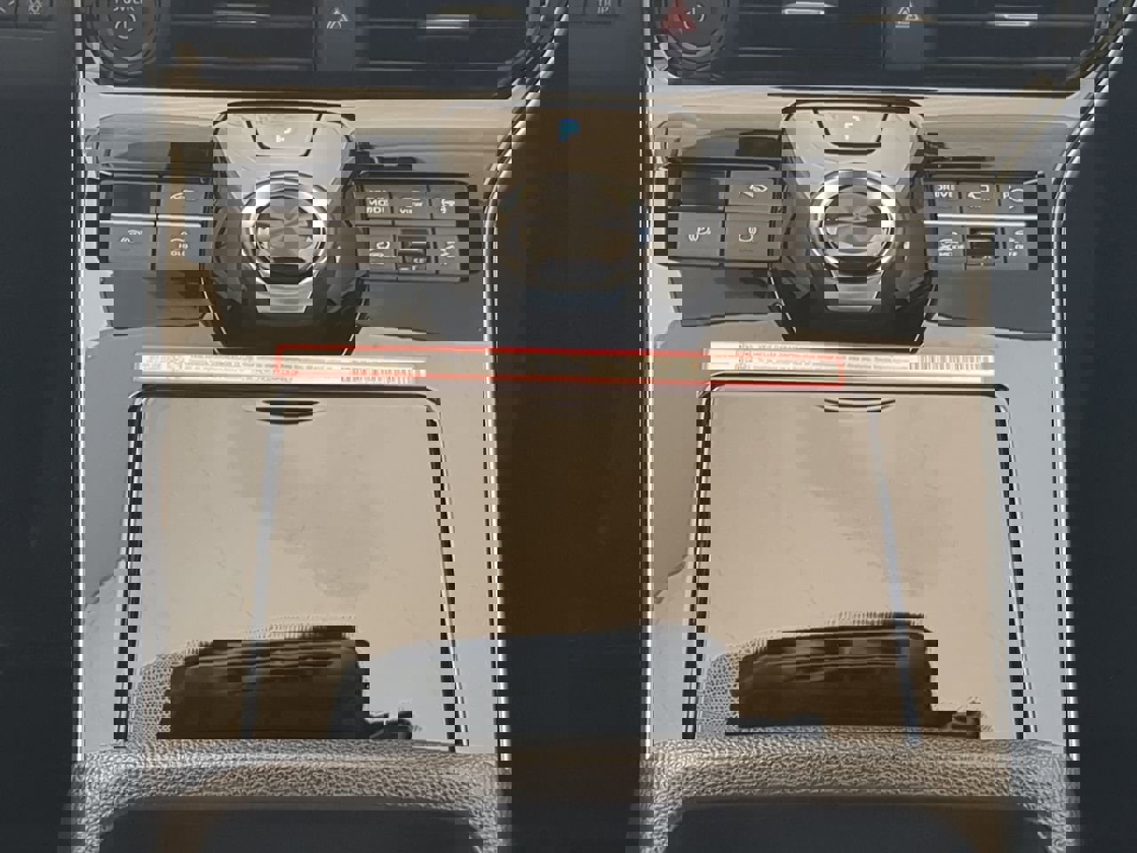 New 2025 Subaru Solterra Touring w/ Touring Package image 18