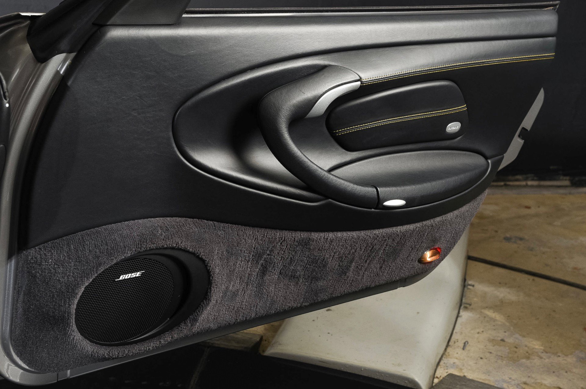 Used 2005 Porsche 911 Turbo image 22