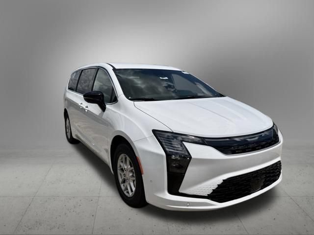 New 2027 Chrysler Pacifica Select FWD image 1